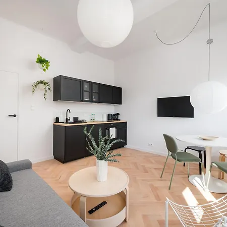 Plac Zbawiciela City Glow Apartment Warsaw Exterior photo