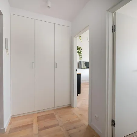 Plac Zbawiciela City Glow Apartment Warsaw Exterior photo