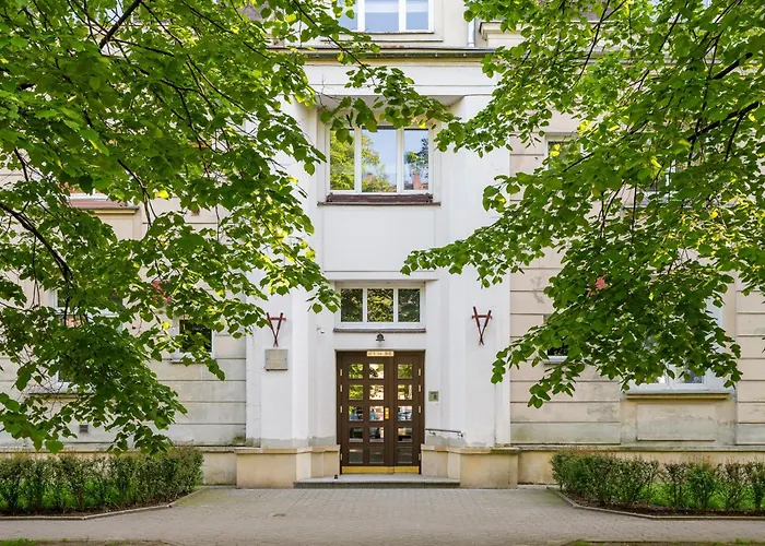 Plac Zbawiciela City Glow Apartment