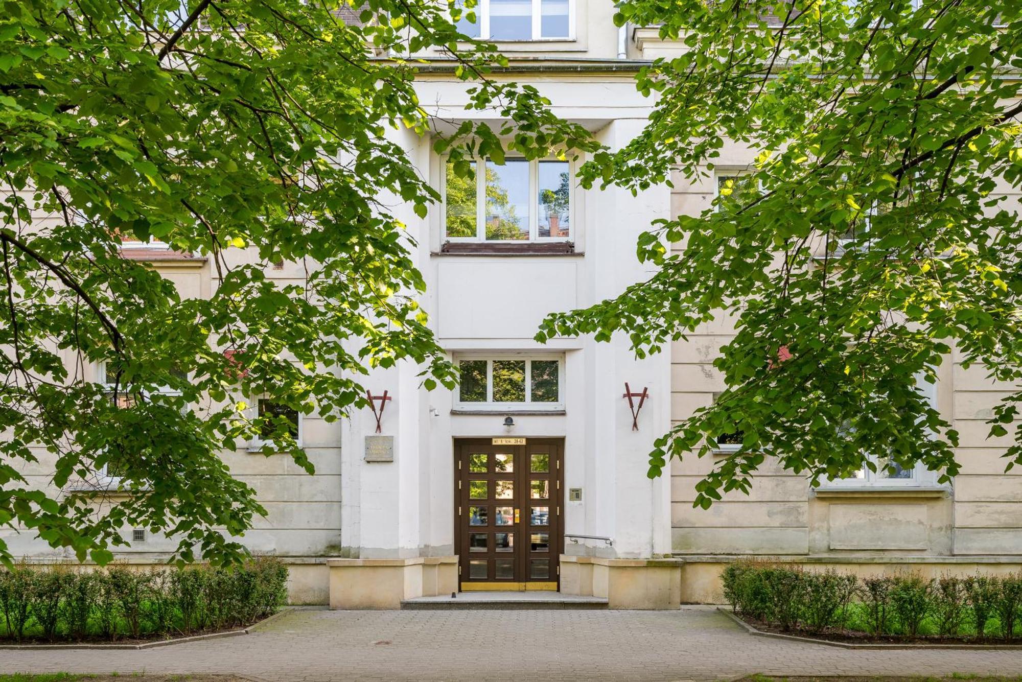 Apartament Plac Zbawiciela Glow Warszawa