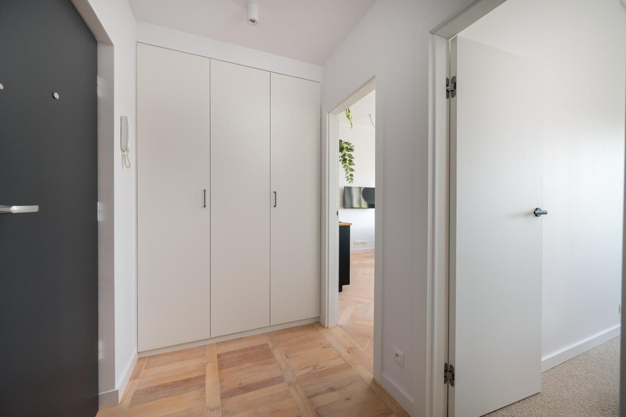 Apartament Plac Zbawiciela Glow *
